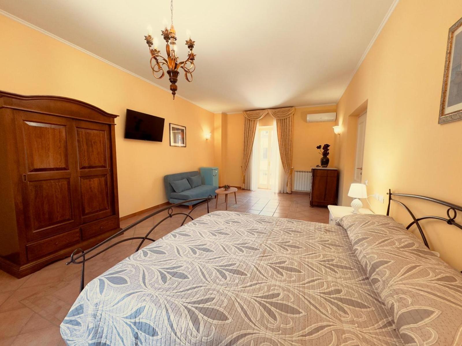 Casa Pepe - Fondi Vertice Rooms מראה חיצוני תמונה