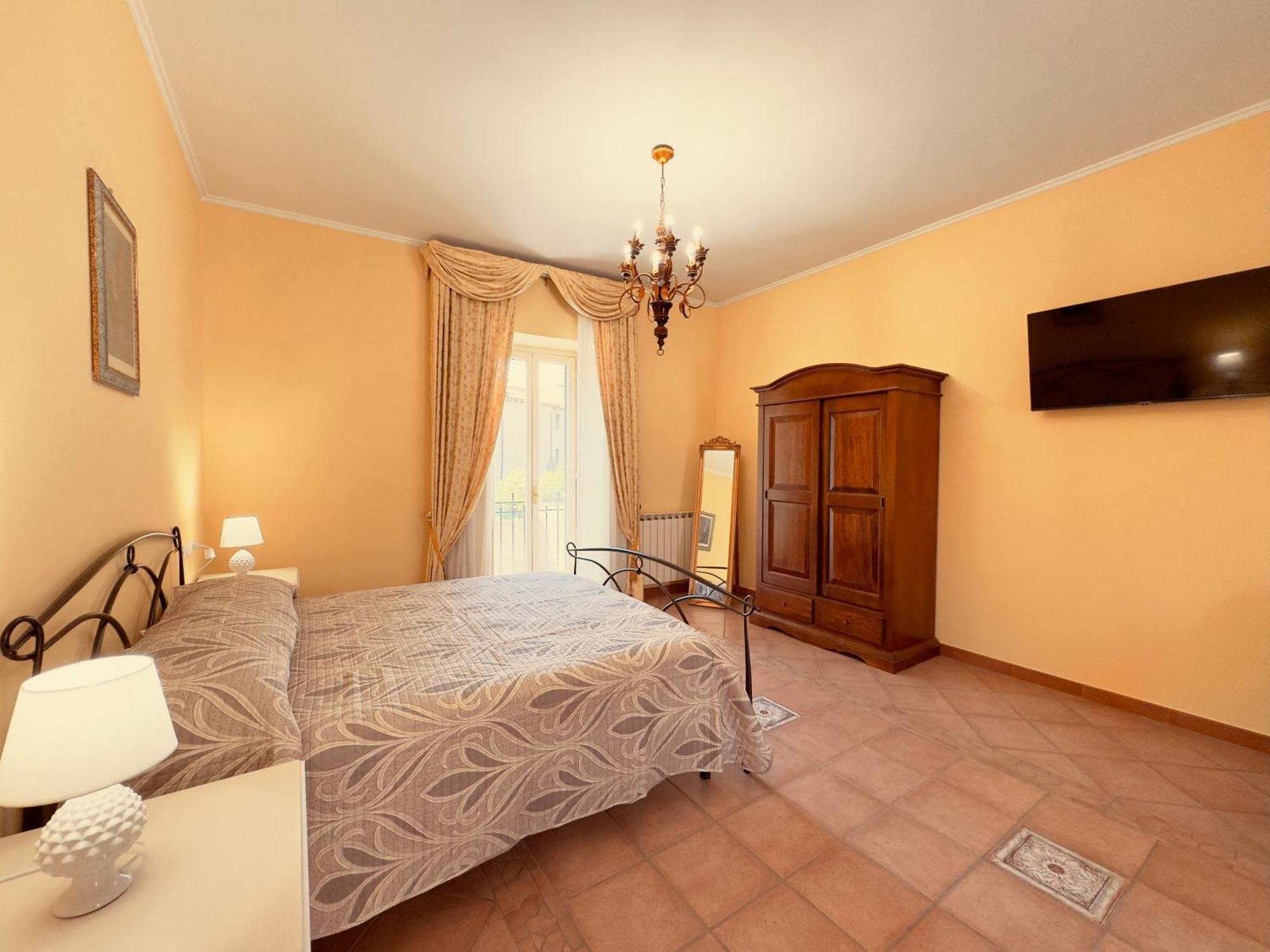 Casa Pepe - Fondi Vertice Rooms מראה חיצוני תמונה