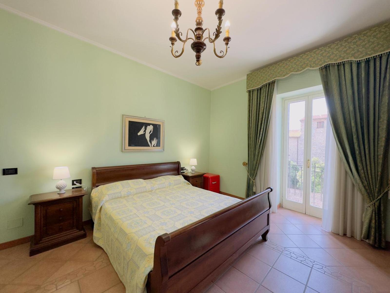 Casa Pepe - Fondi Vertice Rooms מראה חיצוני תמונה